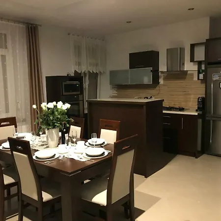 Apartment Family Краків Екстер'єр фото